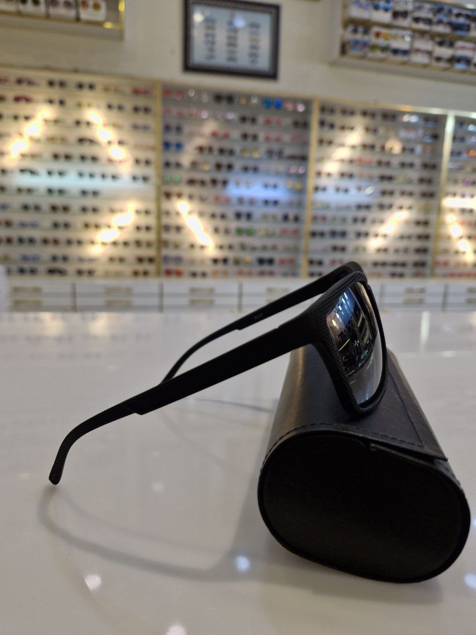 عینکدودی مردانه یووی۴۰۰ لنز شیشه